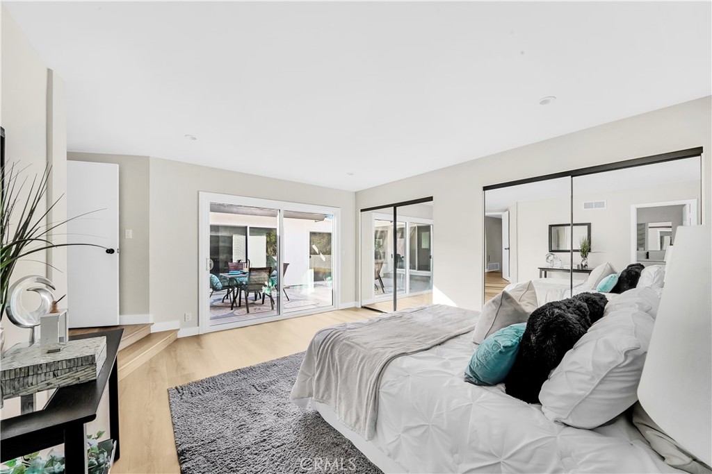 2115 Rosemont Street