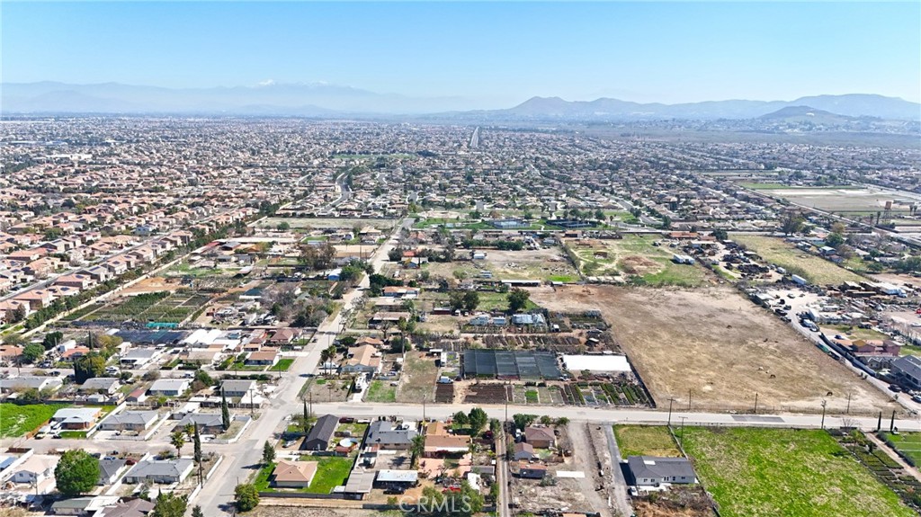 14702 Walters Street