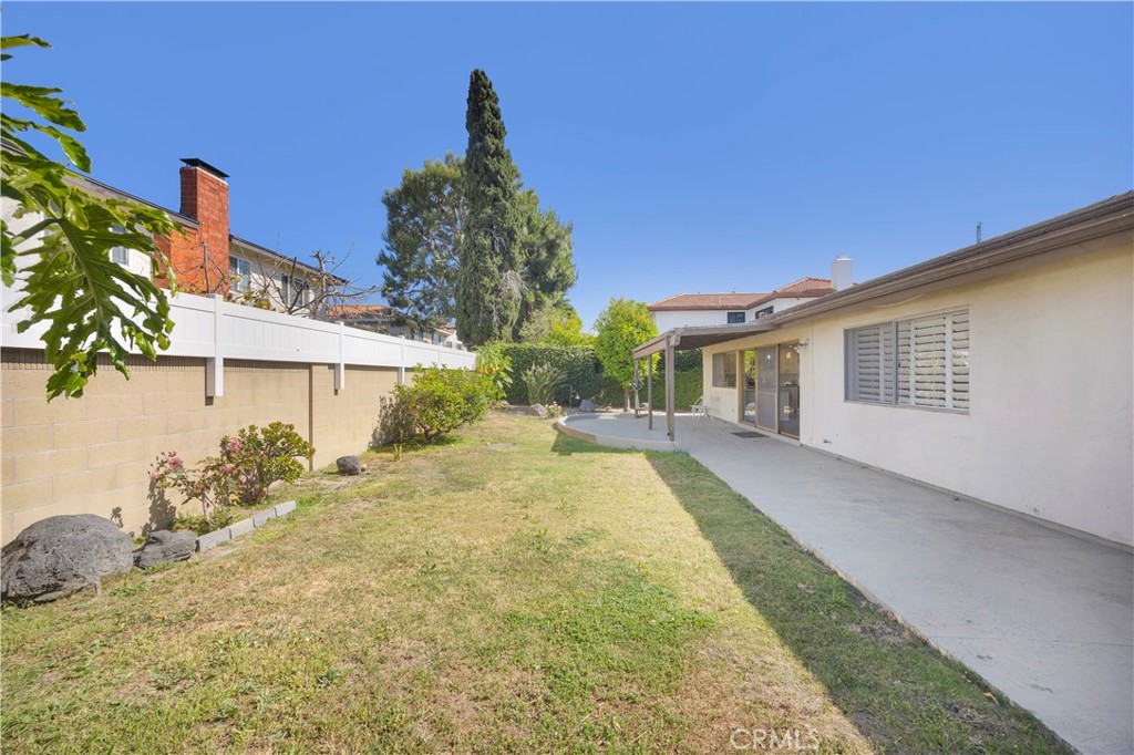 15392 Maryknoll Street