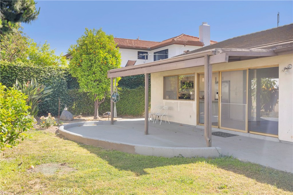 15392 Maryknoll Street