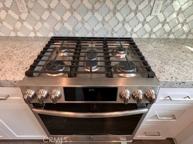 4321 Canyon Coral Lane