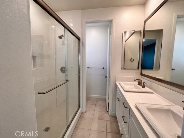 4321 Canyon Coral Lane