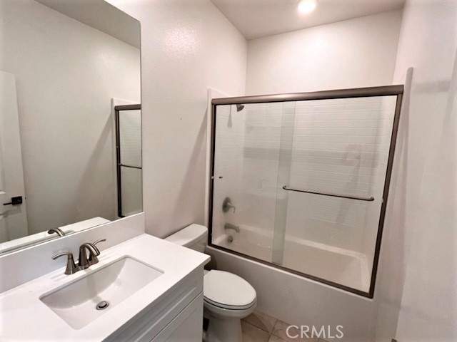 4321 Canyon Coral Lane