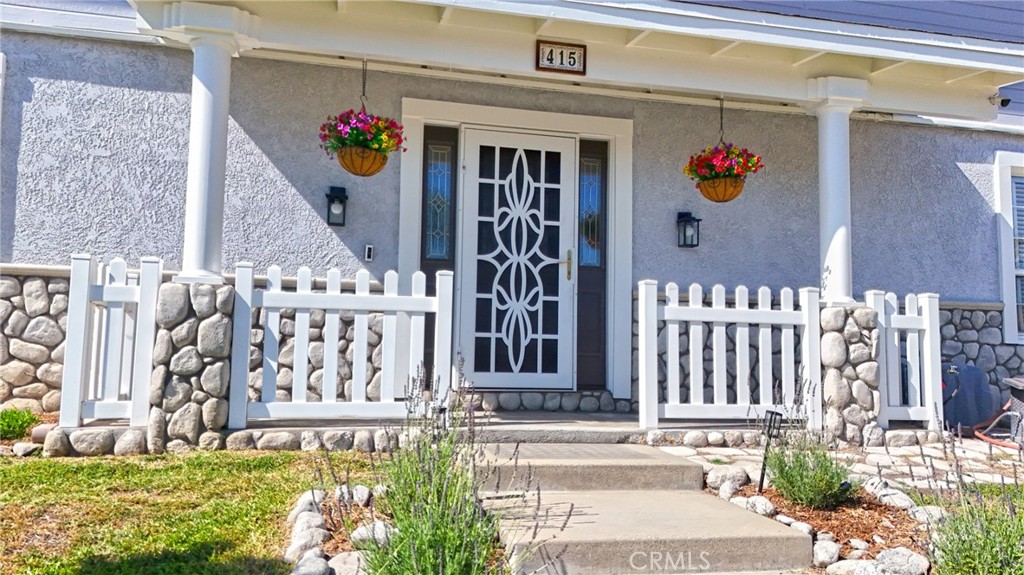 415 Buttonwood Drive