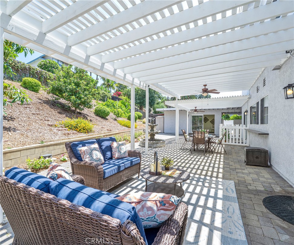 415 Buttonwood Drive