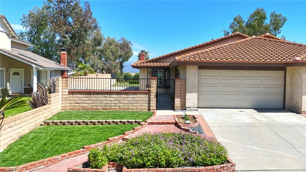 3610 Vista Glen Circle
