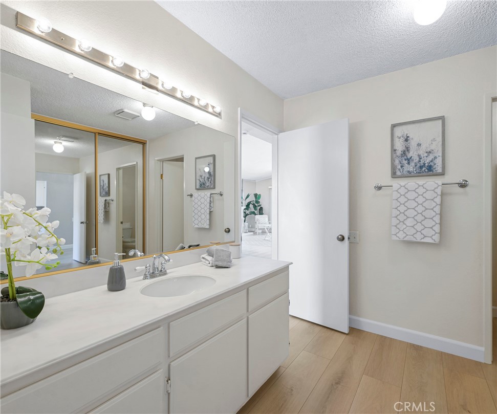 3610 Vista Glen Circle