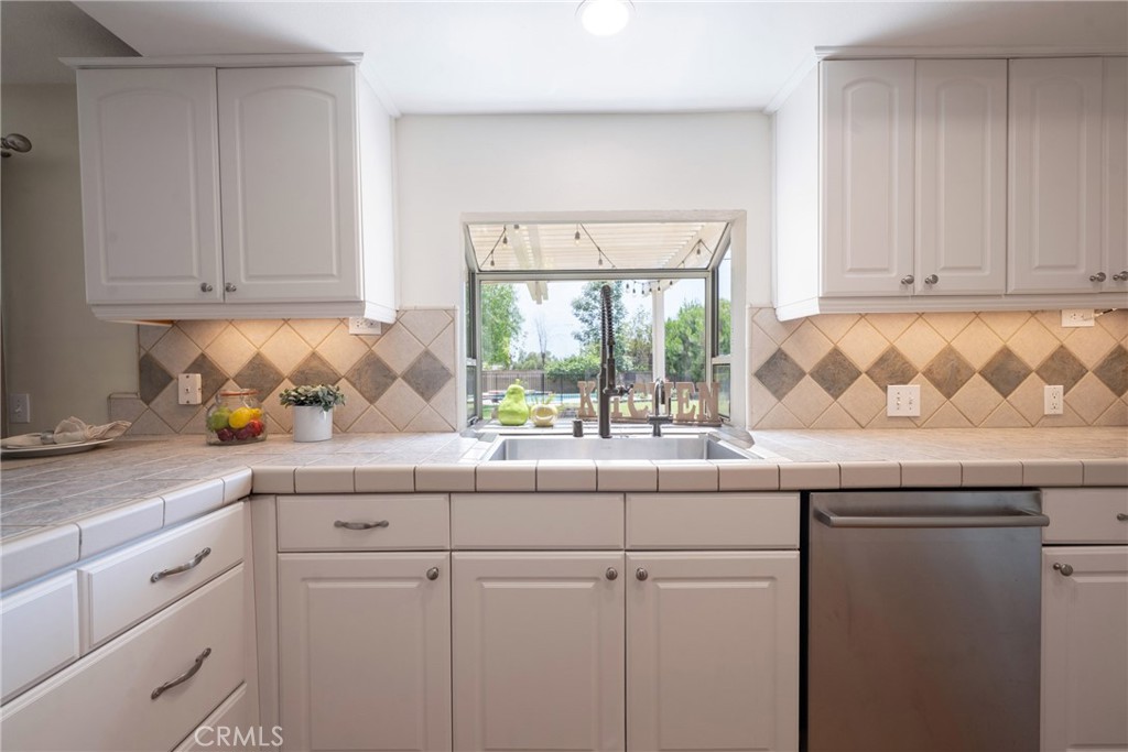 17622 La Entrada Drive