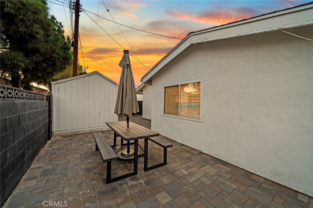 5228 E Minuet Lane
