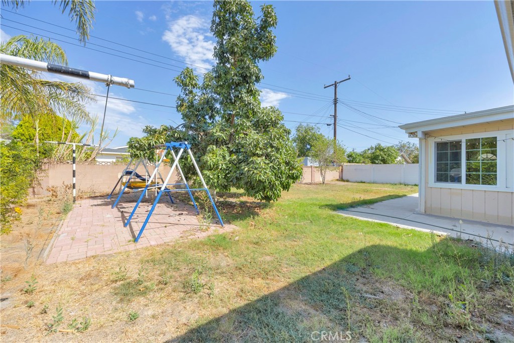 1522 S Dallas Drive