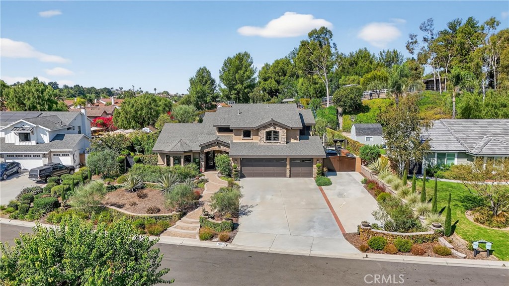 5505 Calle Vista Linda