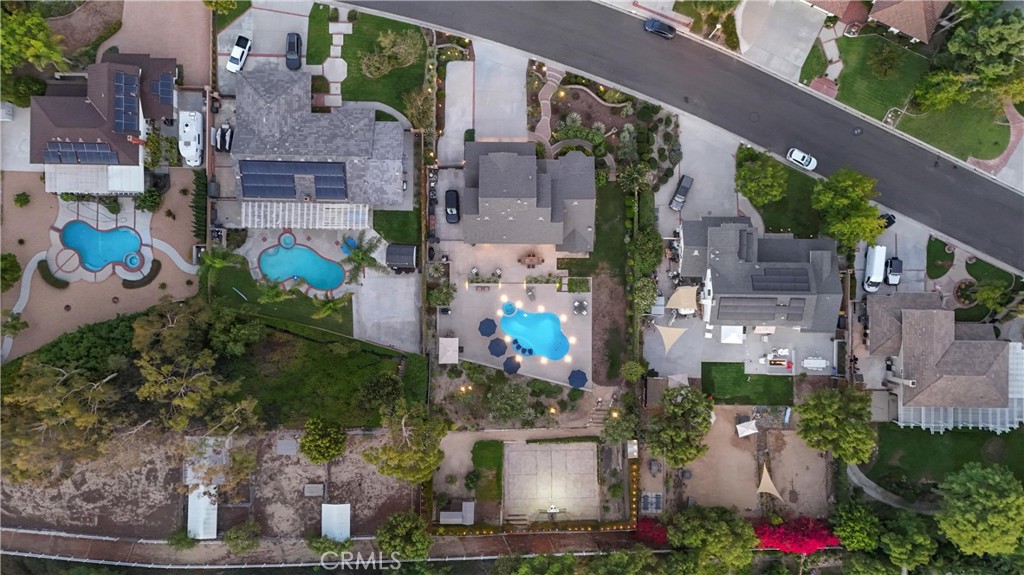 5505 Calle Vista Linda