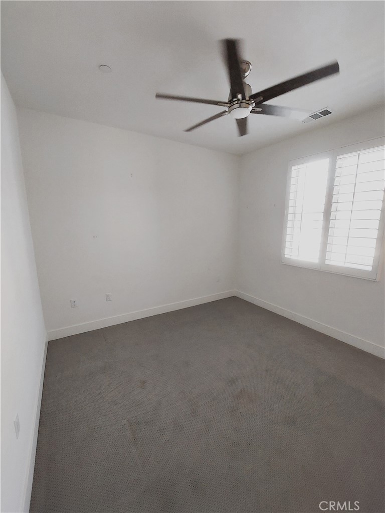 18289 Iris Lane