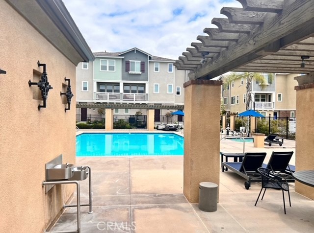 18289 Iris Lane