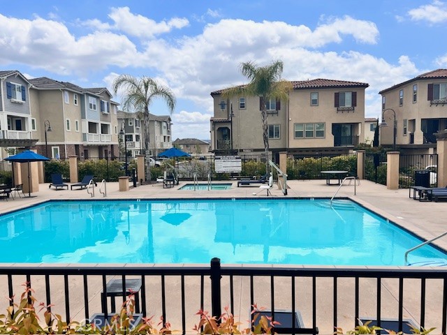 18289 Iris Lane