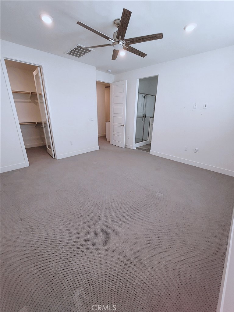 18289 Iris Lane