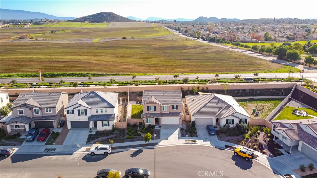 30295 Singer Ln