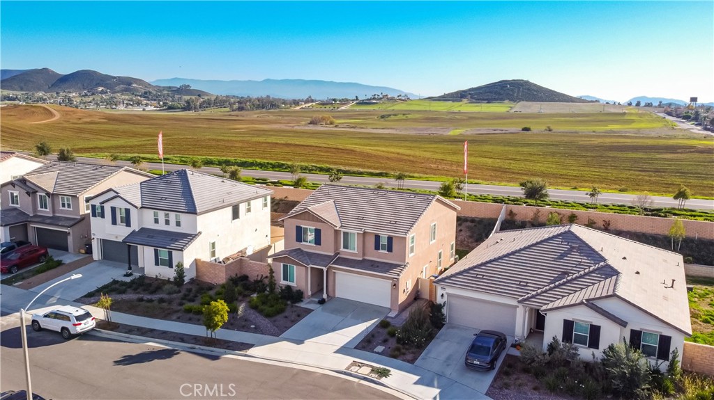 30295 Singer Ln