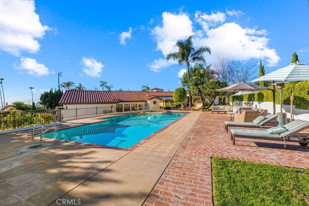 860 Reposado Drive