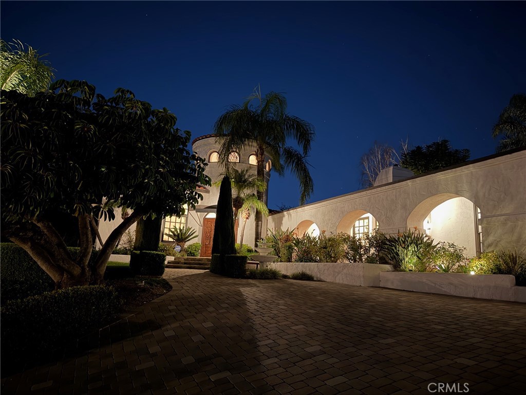 860 Reposado Drive