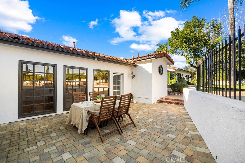 860 Reposado Drive