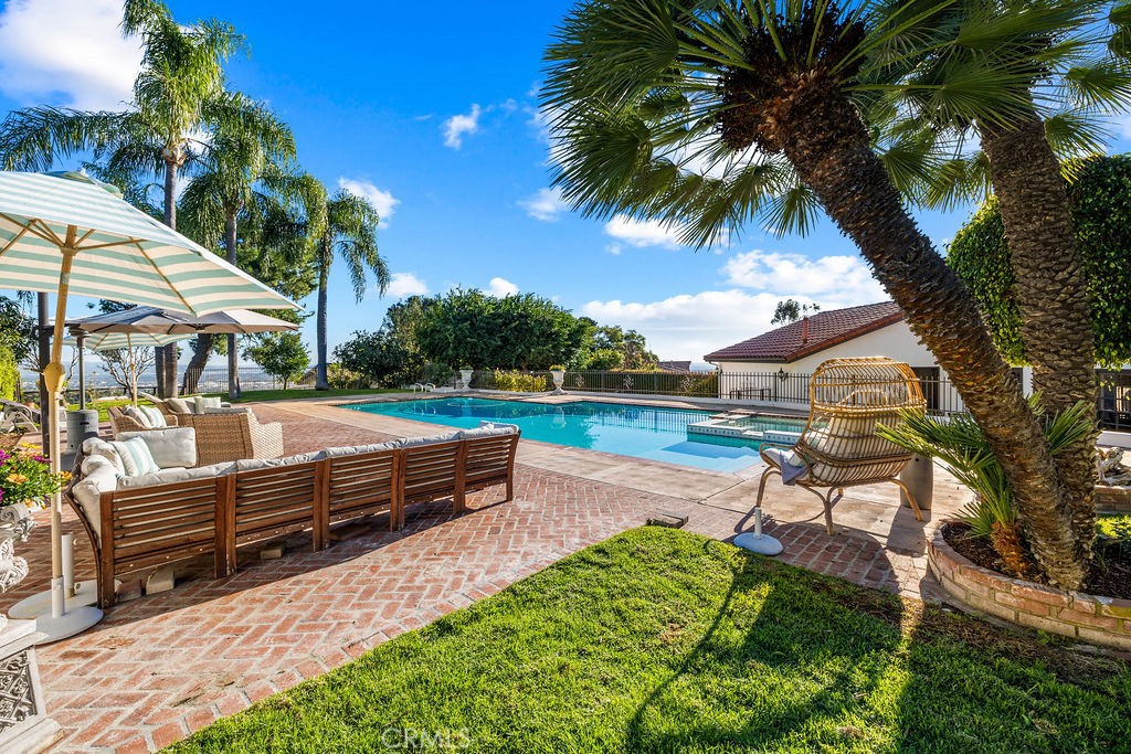 860 Reposado Drive