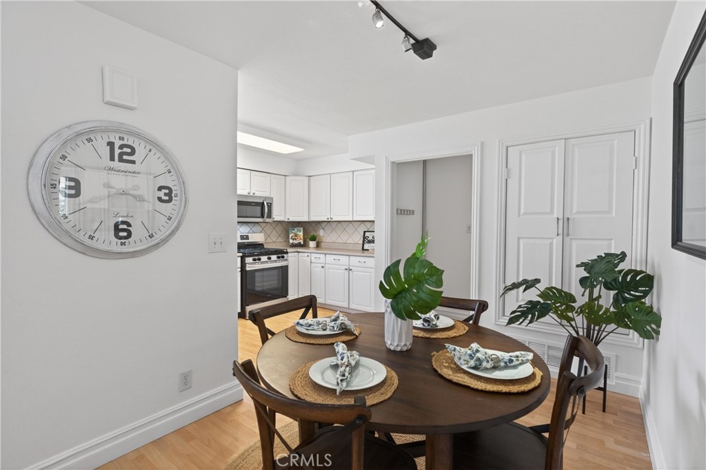 1752 E Commonwealth 102