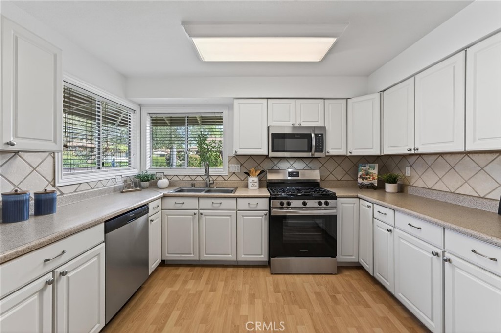 1752 E Commonwealth 102