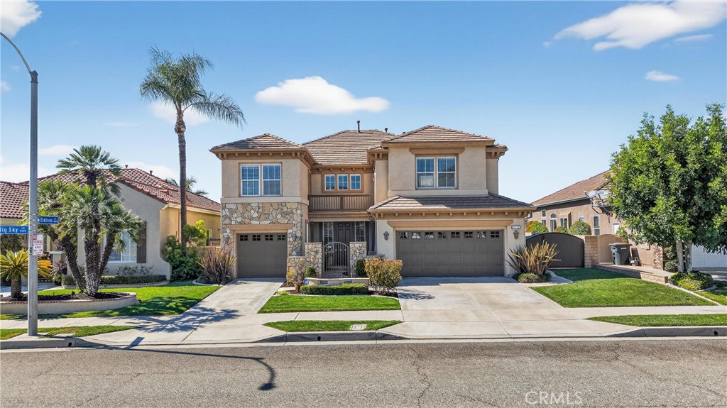 972 N Big Sky