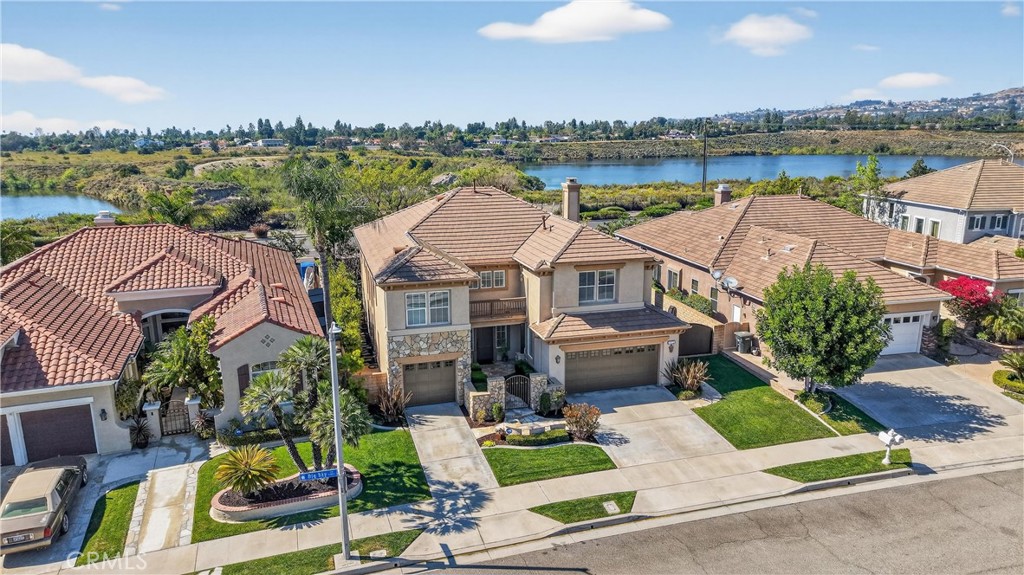 972 N Big Sky