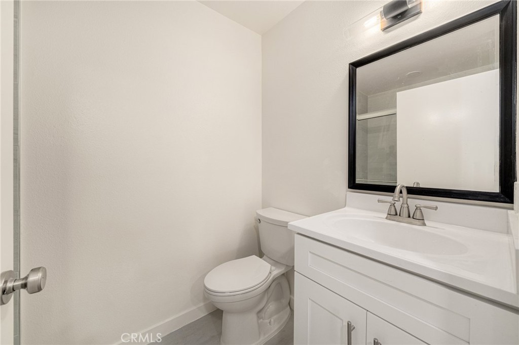 3874 Ravenswood