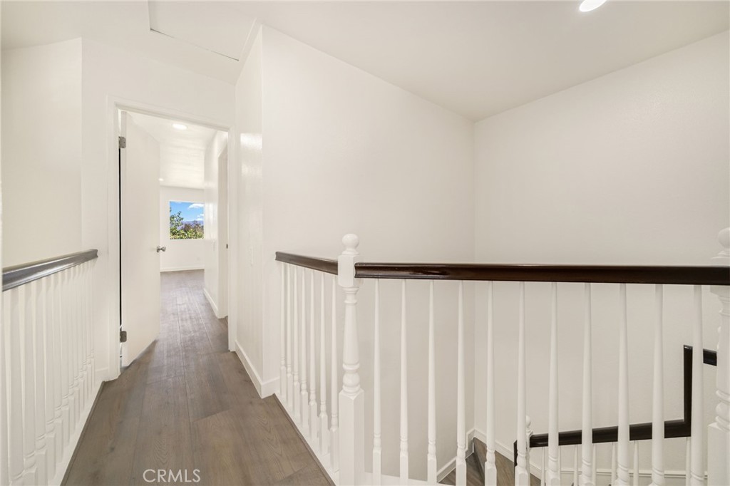 3874 Ravenswood