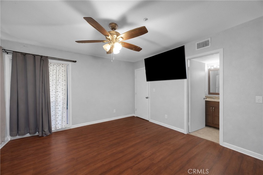 111 S Lakeview 111D