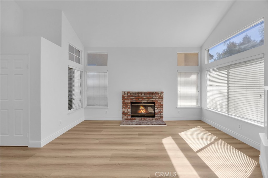 1614 E Sedona