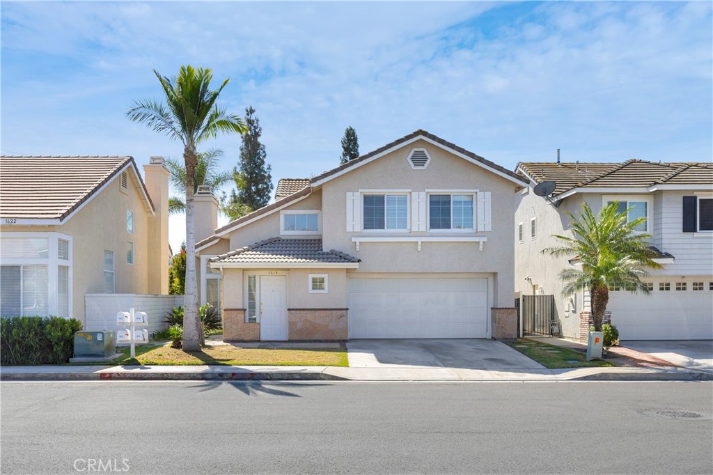 1614 E Sedona