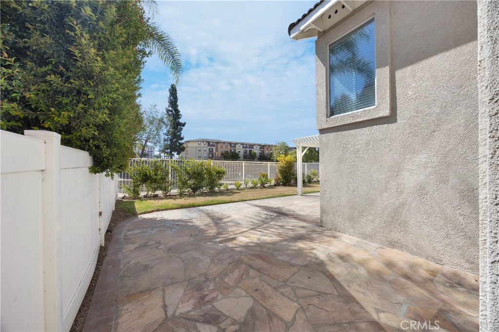 1614 E Sedona