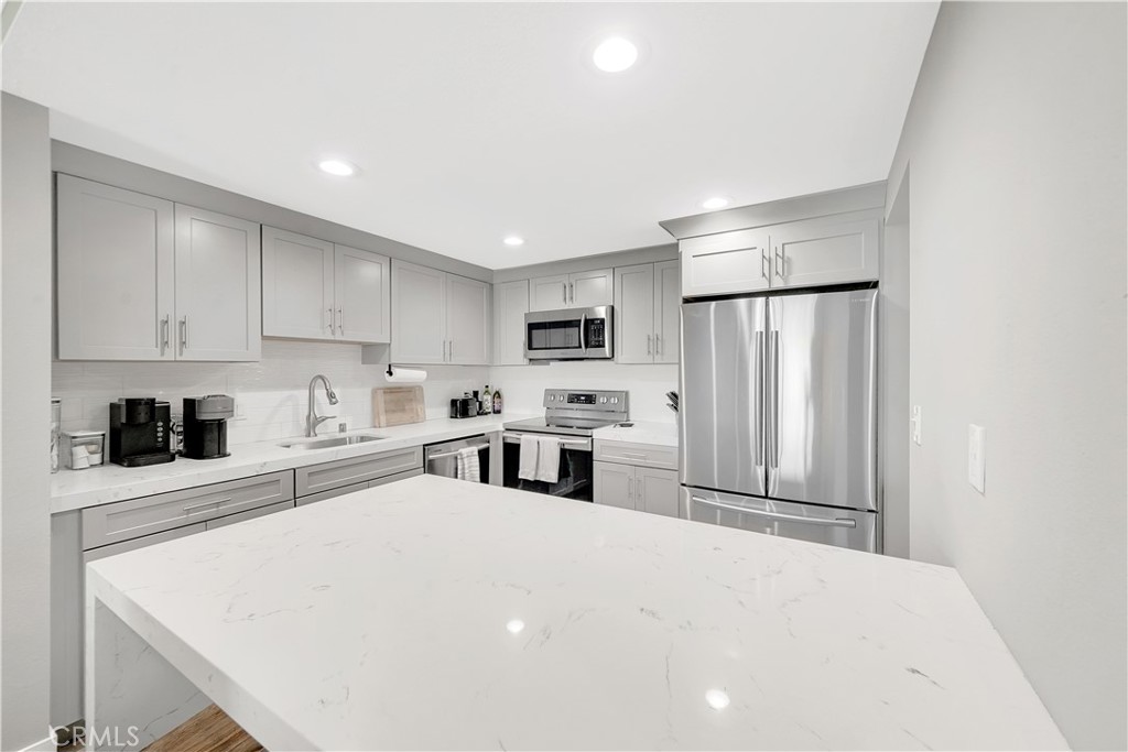 300 Cagney Lane PH9