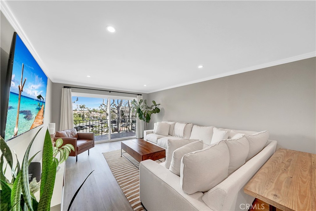 300 Cagney Lane PH9