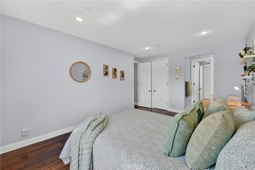 4093 Santa Anita