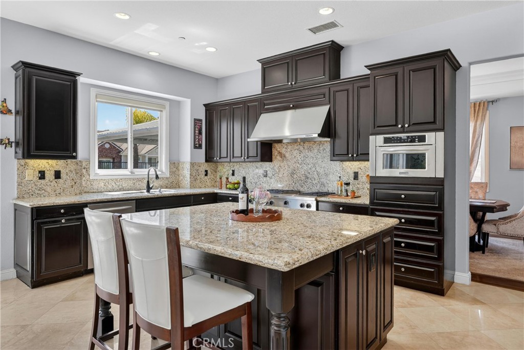 4093 Santa Anita