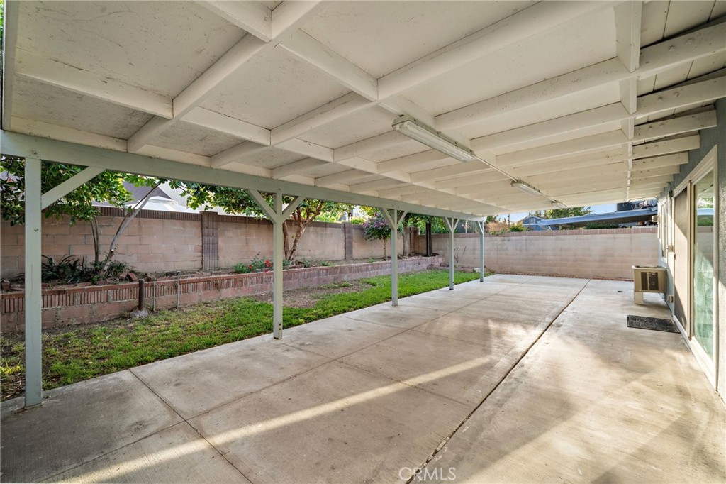 14706 Dunton