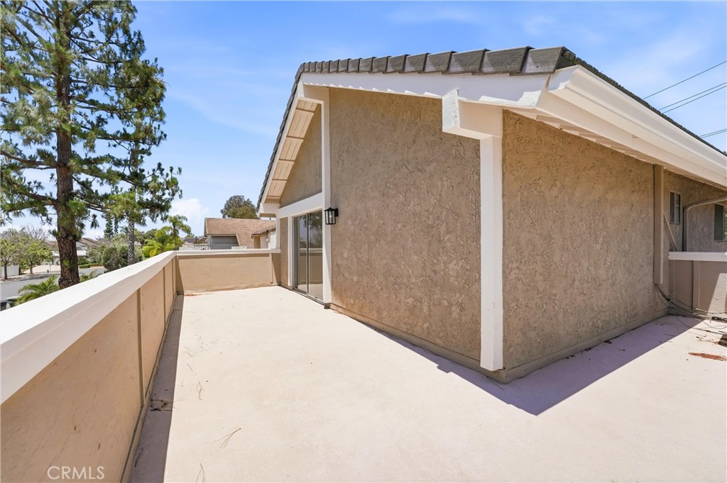 845 Woodcrest