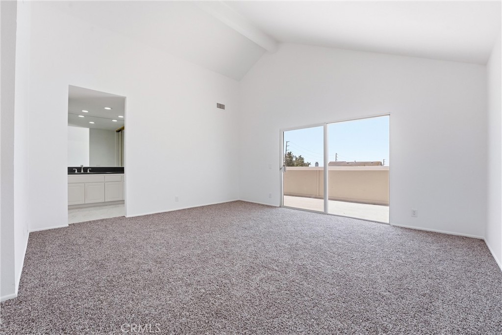 845 Woodcrest