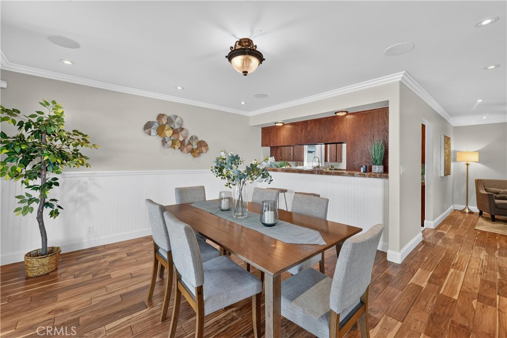 2458 E Powhatan
