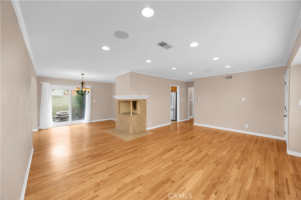10751 Allen