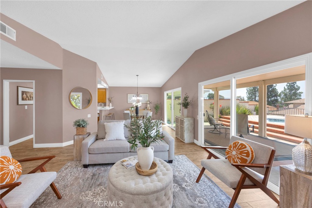 3670 Sherwood