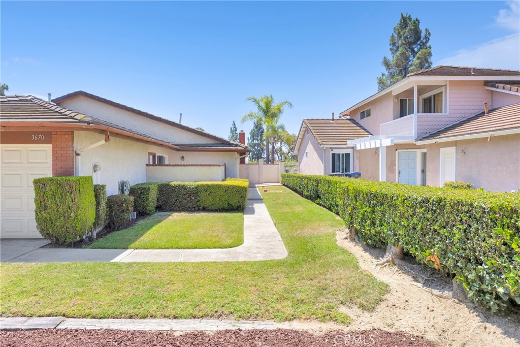 3670 Sherwood