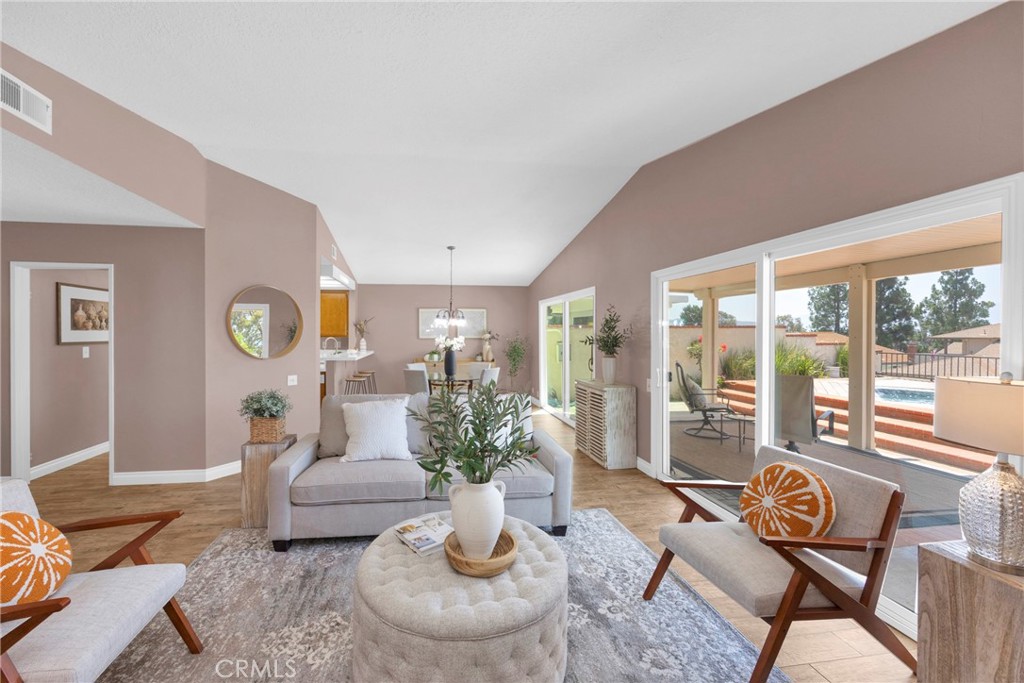 3670 Sherwood