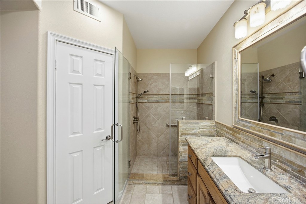 1059 S Positano