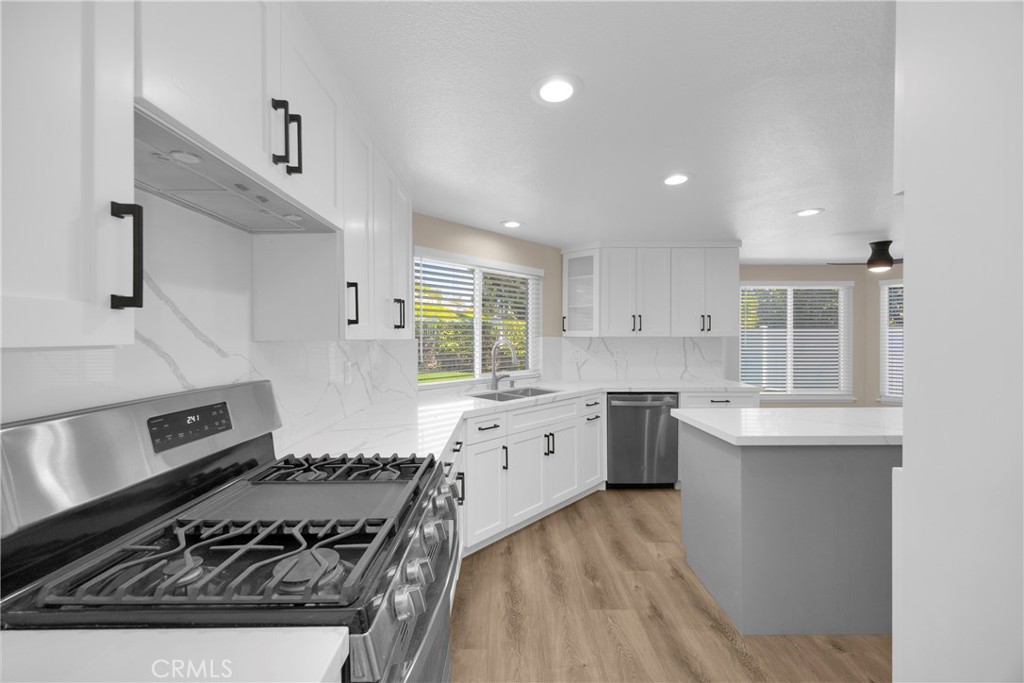5700 Scotch Pine
